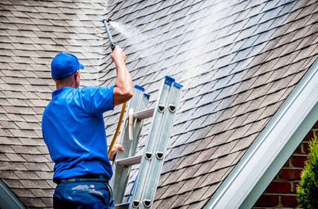 hialeah roof cleaning