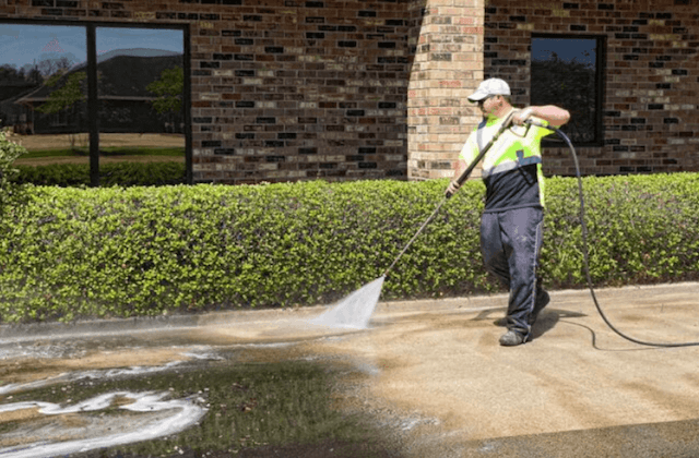 commercial concrete cleaning in hialeah